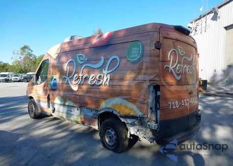 2018 Ford Transit-250 z USA, uszkodzony, nr VIN 1FTYR2CM4JKA71467